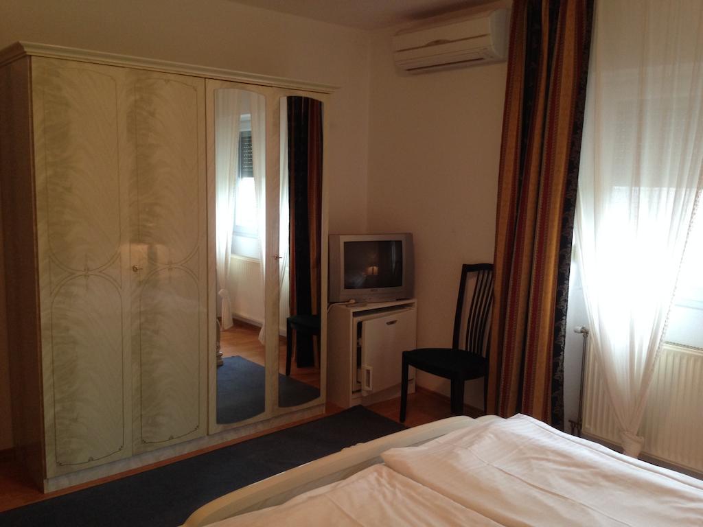 Bed and Breakfast Juhasz Fogado Фоньод Номер фото